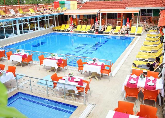 Side Temple Hotel